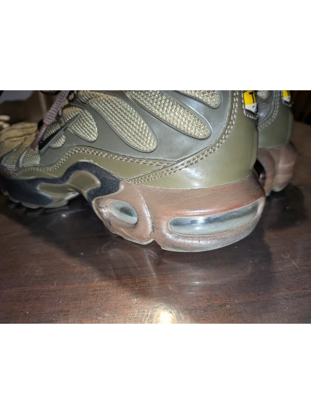 Nike Air Max Plus GS Olive Green Cargo Size 6Y Shoes 655020-200 Rare Find!